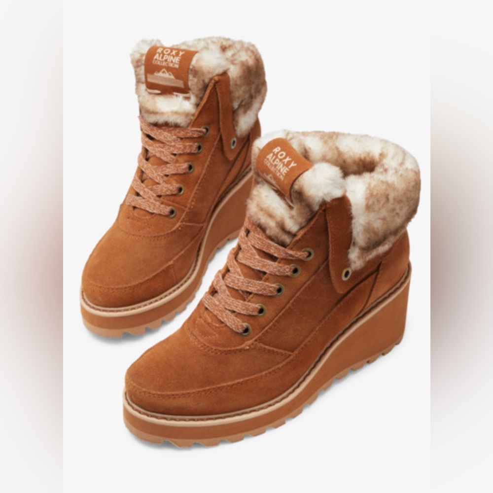 NWT Roxy Alma Boots Light sz 7